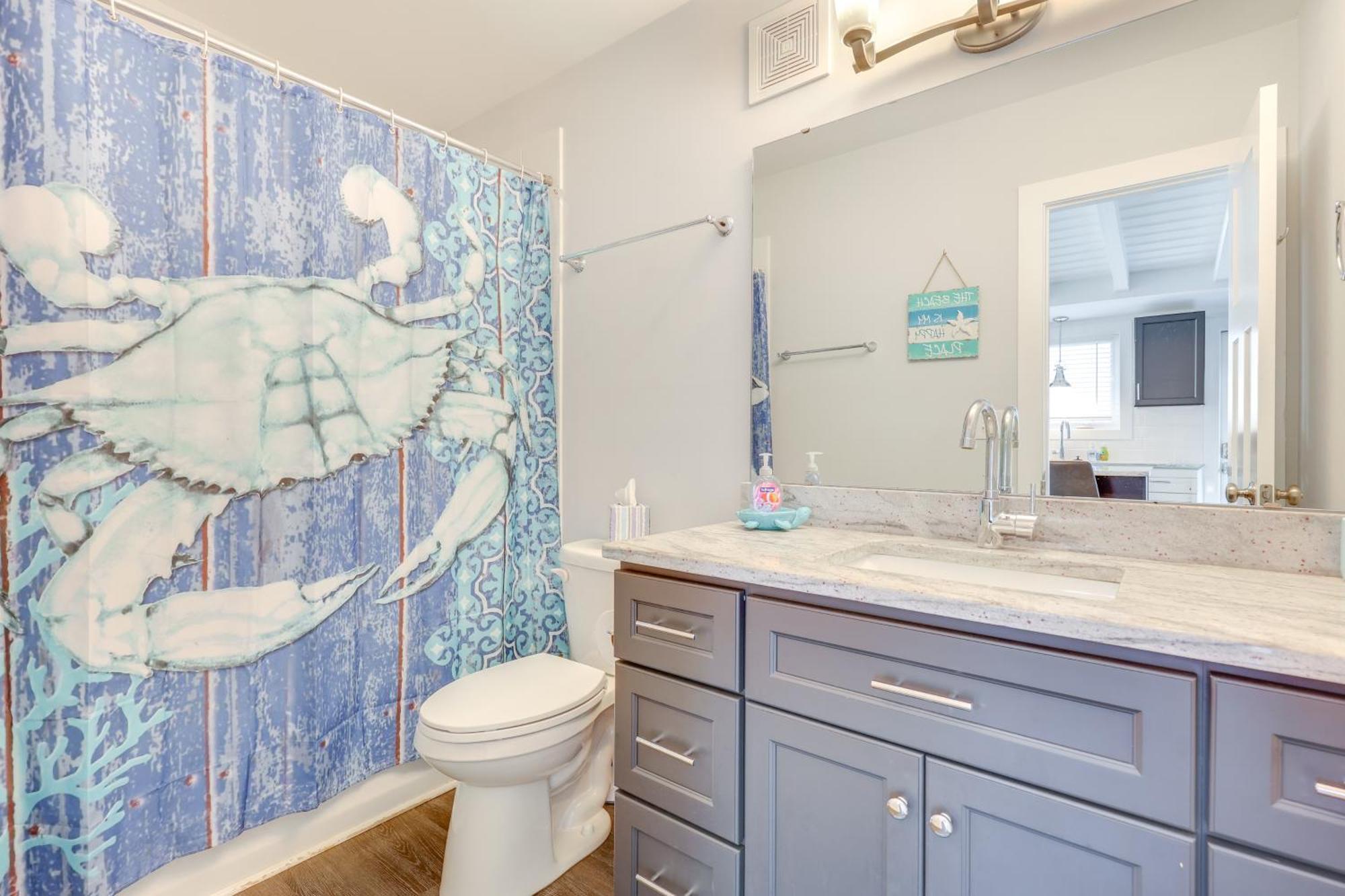 Modern Oak Island Escape 1 Mile To Long Beach! Exteriér fotografie