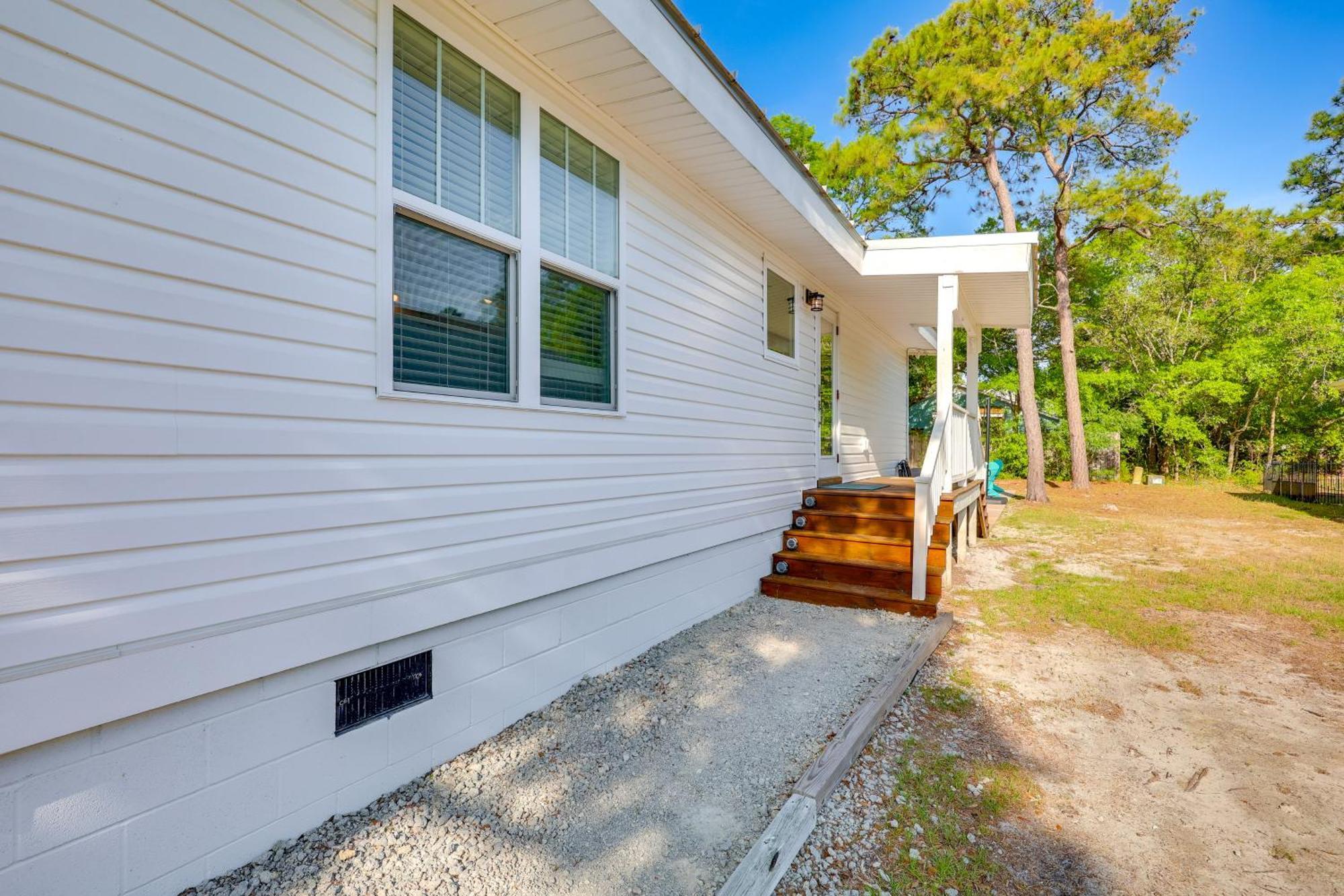 Modern Oak Island Escape 1 Mile To Long Beach! Exteriér fotografie