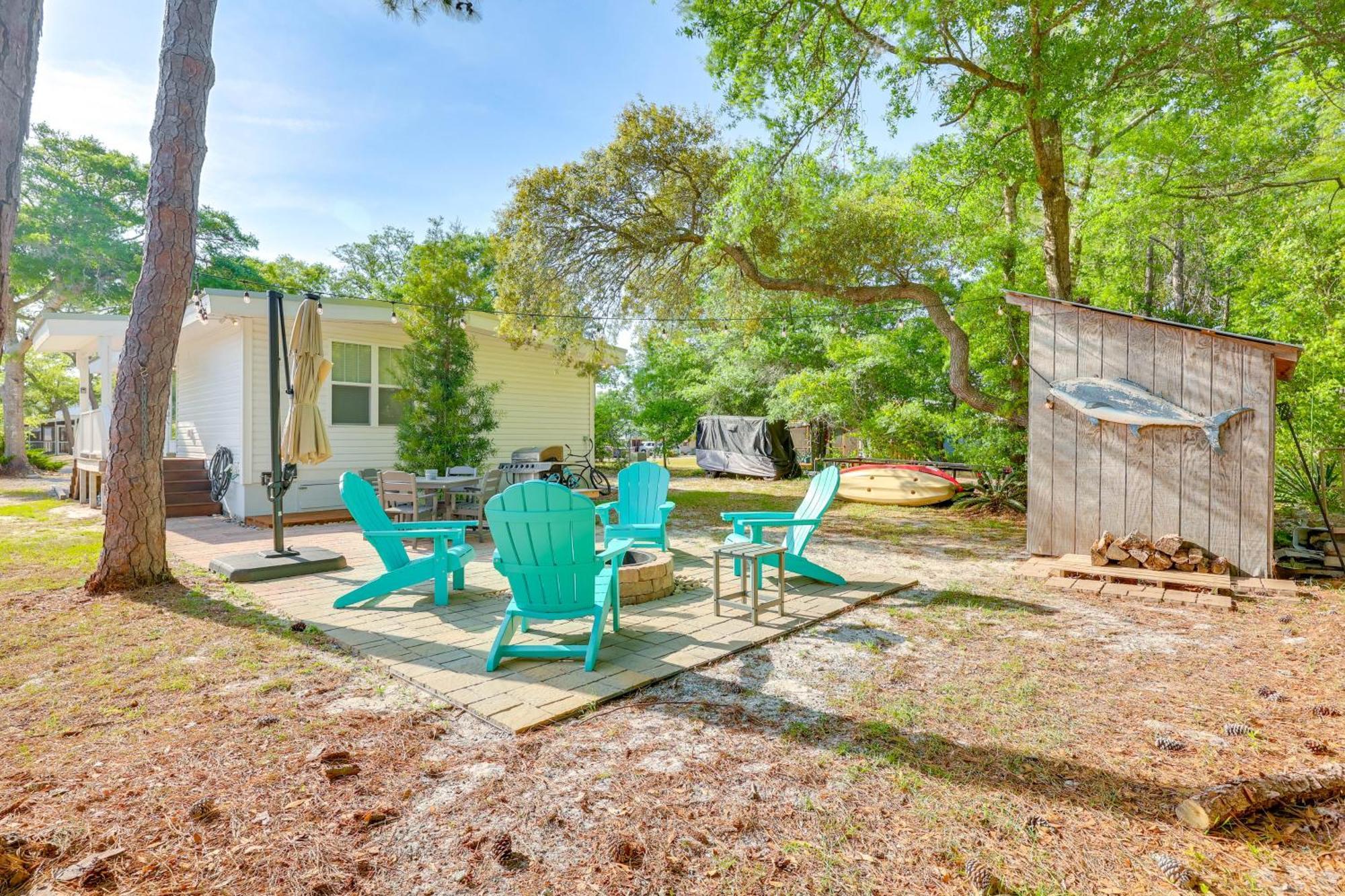 Modern Oak Island Escape 1 Mile To Long Beach! Exteriér fotografie